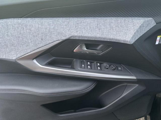 Peugeot 3008 image 6