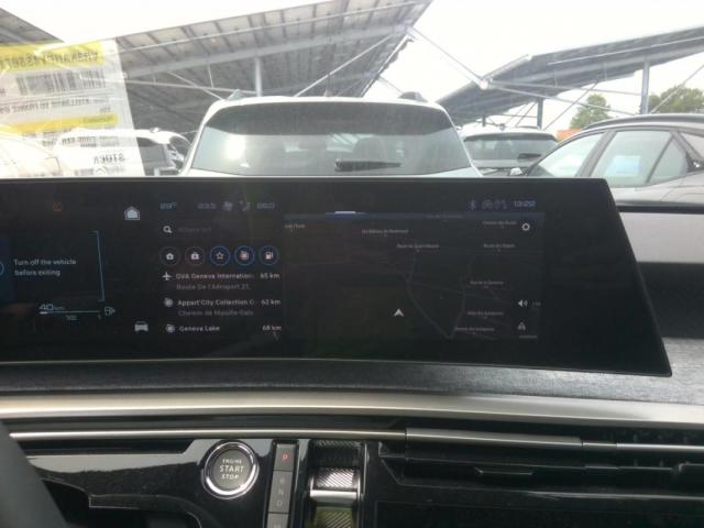 Peugeot 3008 image 2