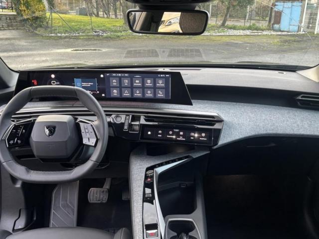 Peugeot 3008 image 3