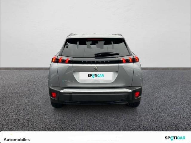 Peugeot 2008 image 2