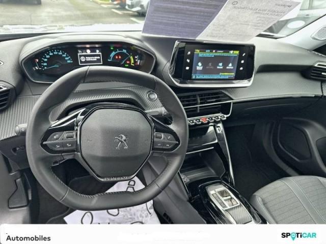 Peugeot 2008 image 3