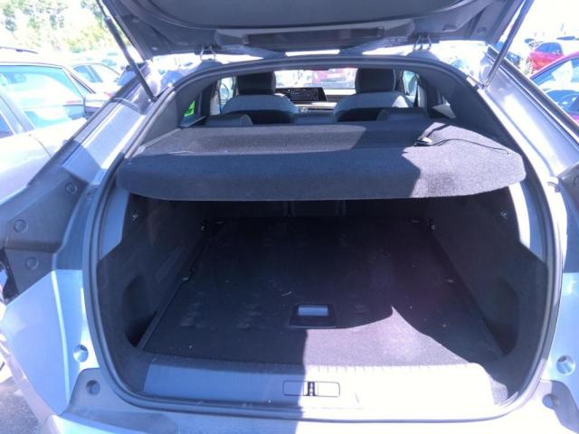 Peugeot 3008 image 8