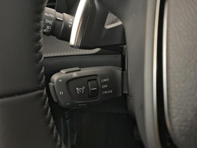 Peugeot 2008 image 4