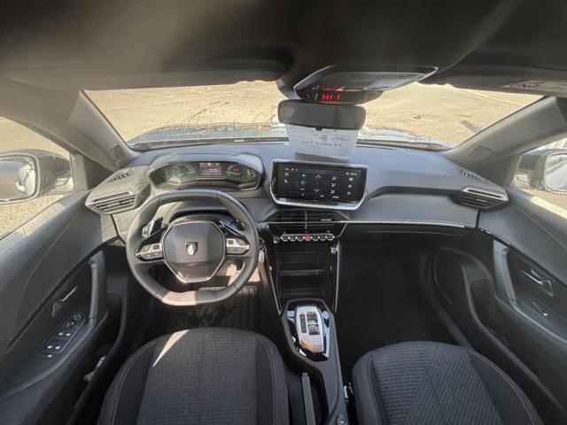 Peugeot 2008 image 6