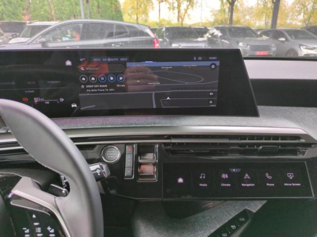 Peugeot 3008 image 1