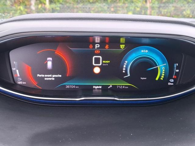 Peugeot 3008 image 3
