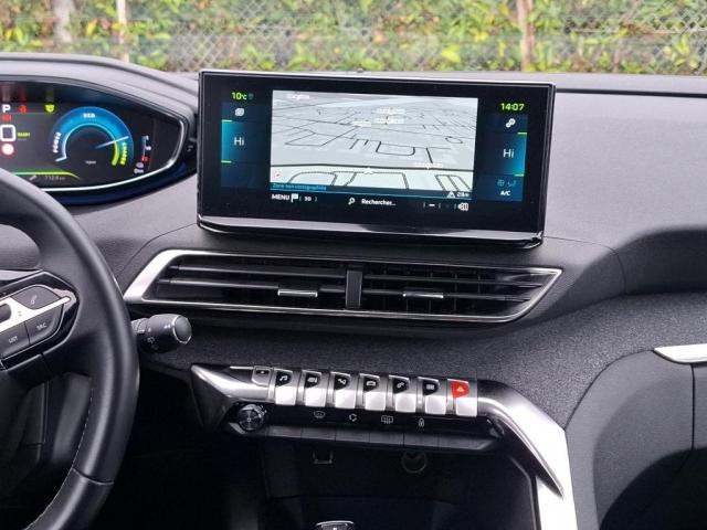 Peugeot 3008 image 1