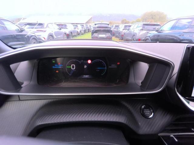 Peugeot 2008 image 1