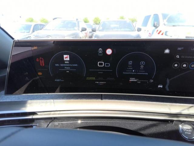 Peugeot 3008 image 8