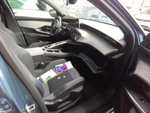 Peugeot 3008 image 9