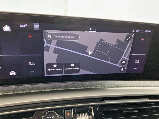 Peugeot 3008 image 2