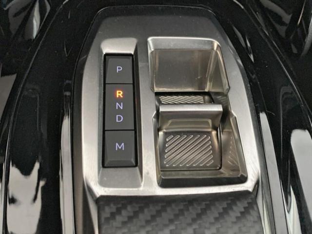 Peugeot 2008 image 4