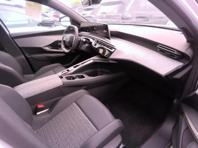 Peugeot 3008 image 1