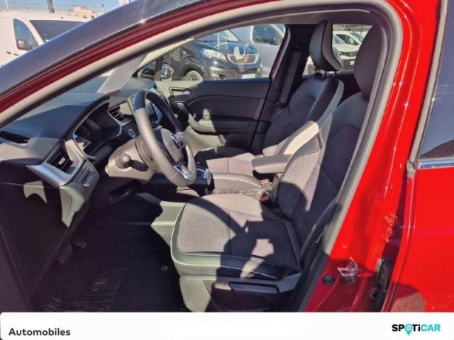 Renault Captur image 6