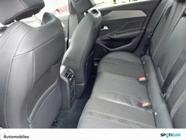 Peugeot 308 image 2