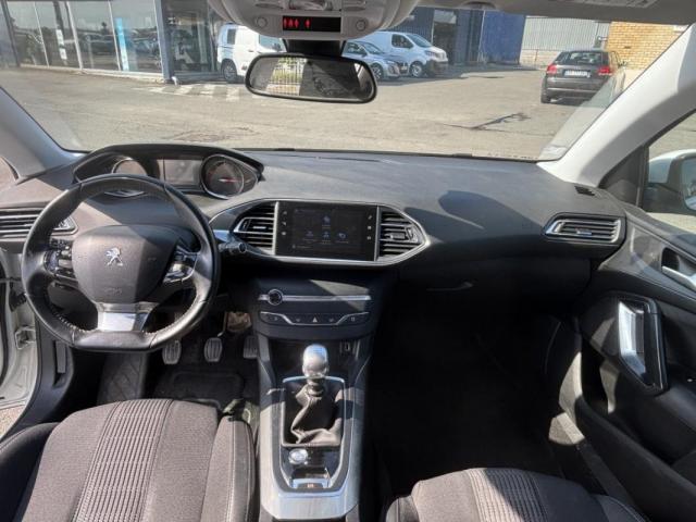 Peugeot 308 image 7