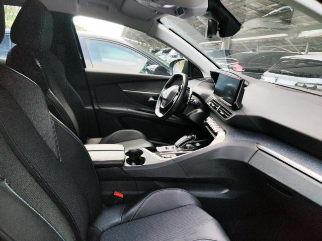 Peugeot 3008 image 1