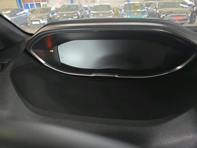 Peugeot 3008 image 4