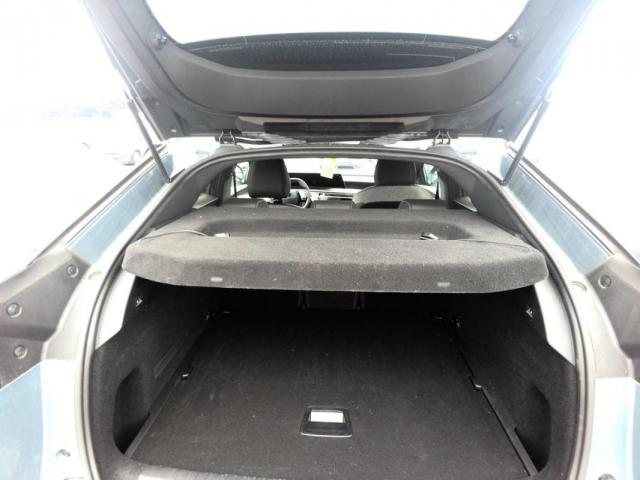 Peugeot 3008 image 2