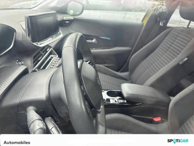 Peugeot E-208 image 8