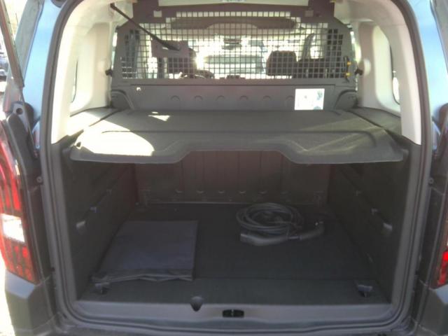 Peugeot Rifter image 3