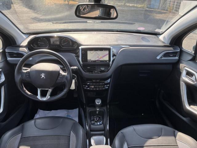 Peugeot 2008 image 4