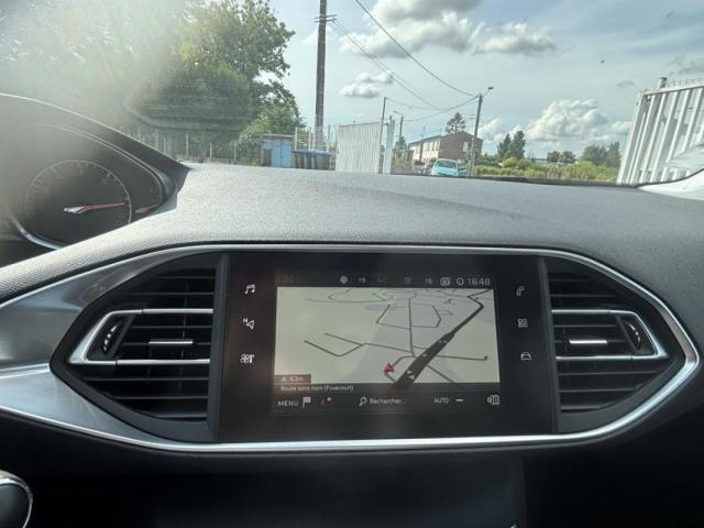 Peugeot 308 image 6