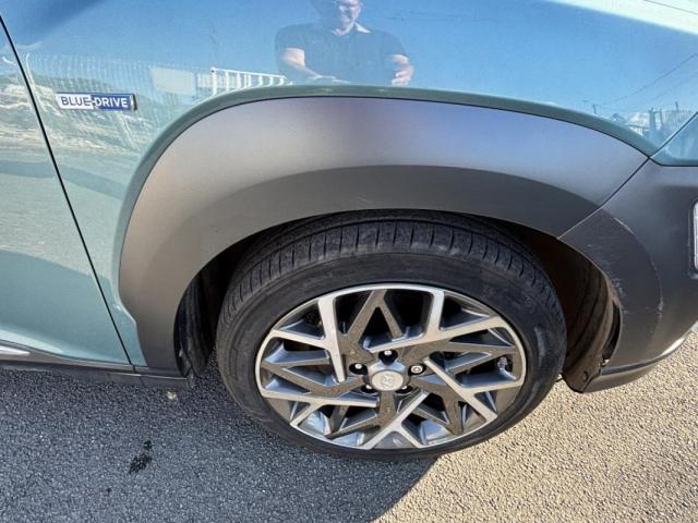 Hyundai Kona image 9