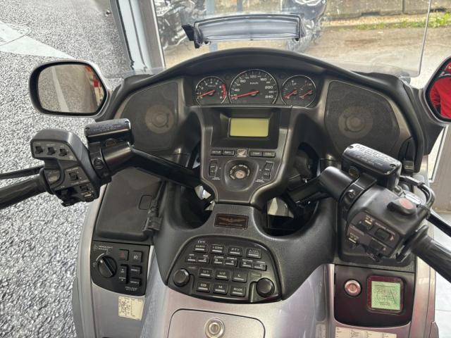 Honda Goldwing Touring 1800 - Gl1800 image 3