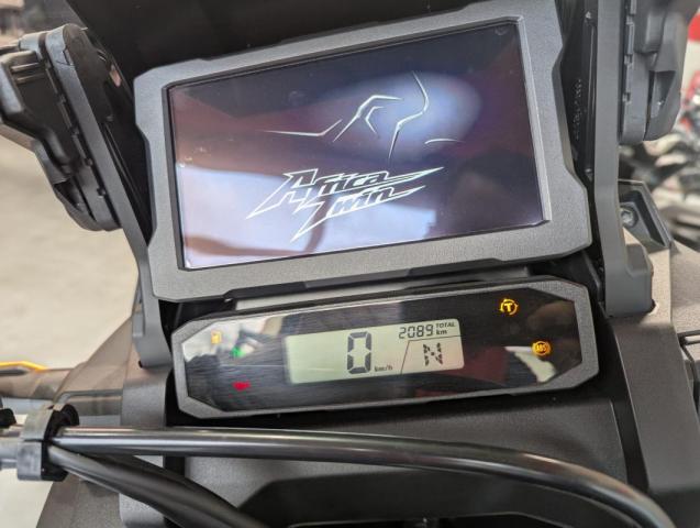 Africa Twin 1100 Suspension Electronique image 4