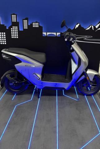 Em1 électrique 50cc image 1
