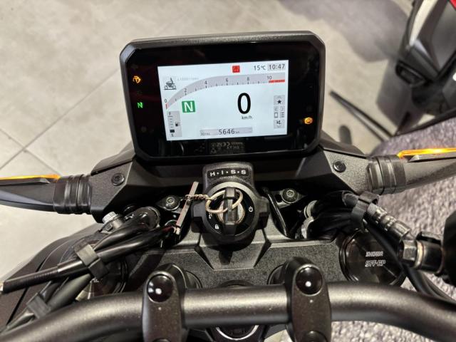 Hornet 750 - Cb750 image 2