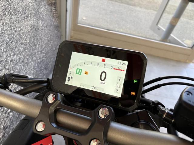 Cb650r E-Clutch image 1