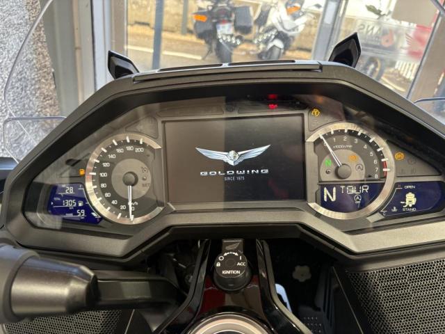 Goldwing Bagger - Gl1800b image 3