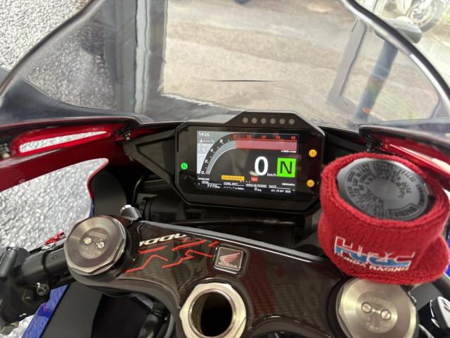 Cbr 1000 Rr-R Cbr1000rrr Cbr1000 Rr image 2
