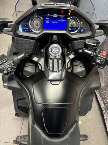 Honda Goldwing Bagger - Gl1800bd image 4