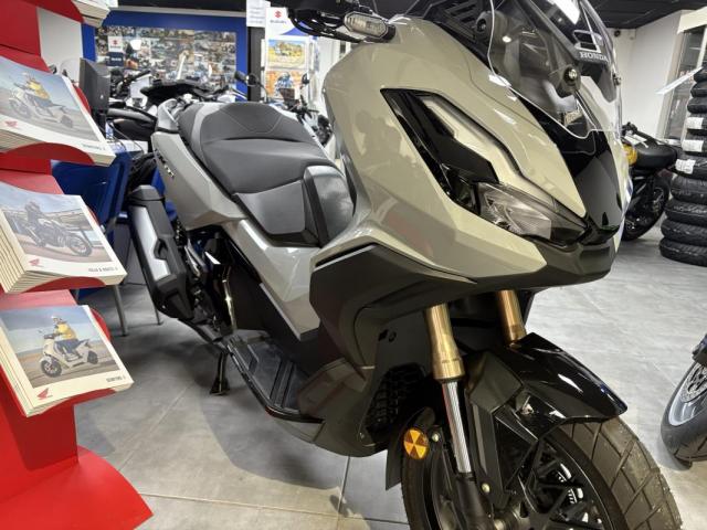 Honda Adv 350 Adv350 Adv-350 A2 image 1