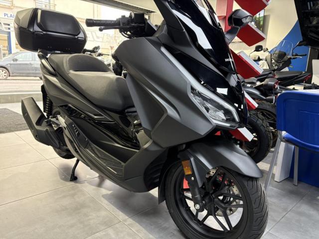 Honda Forza 125 Forza125 Nss125 Top Box image 2