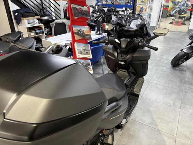 Honda Forza 125 Forza125 Nss125 Top Box image 1