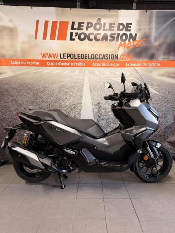 Honda Adv 350 