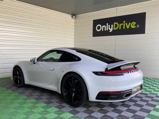 Porsche 911 image 3
