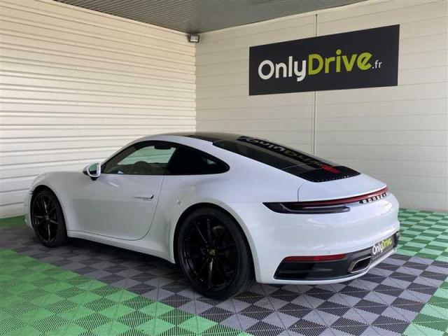 Porsche 911 image 8