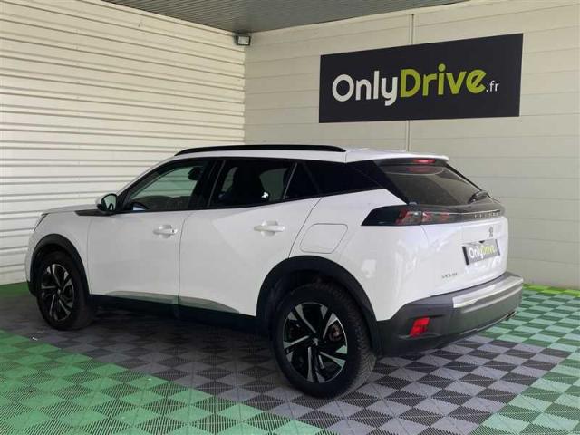 Peugeot 2008 image 8