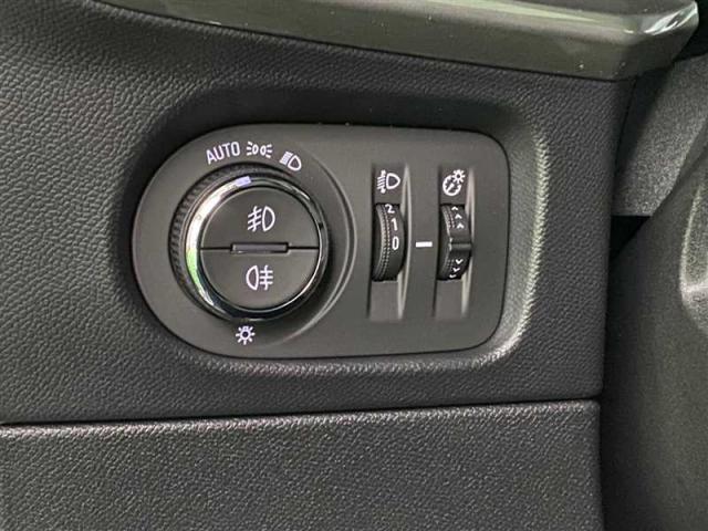Opel Mokka image 8