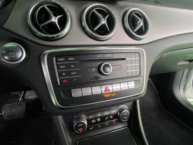 Mercedes Benz Cla Shooting Brake image 4