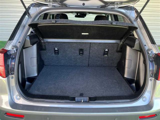 Suzuki Vitara image 1