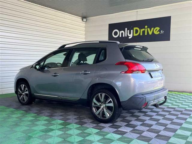 Peugeot 2008 image 7