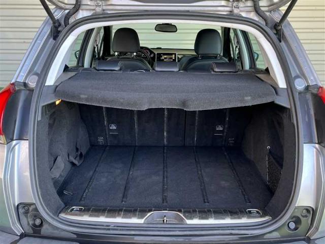 Peugeot 2008 image 1