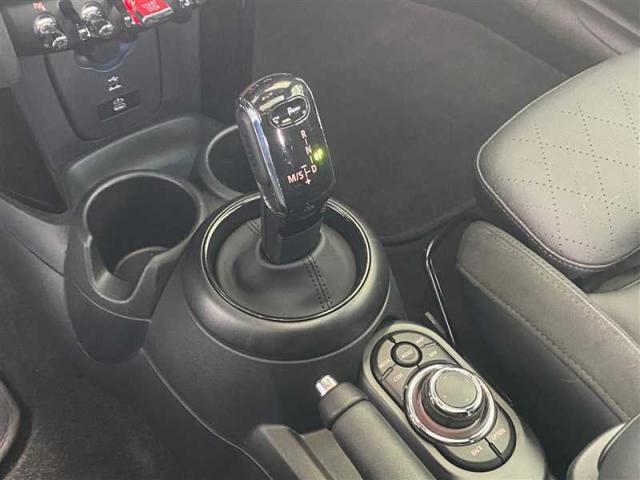 Mini Cooper S image 7