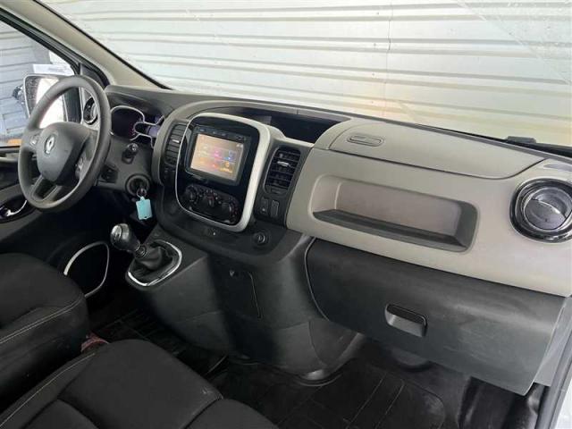 Renault Trafic image 7